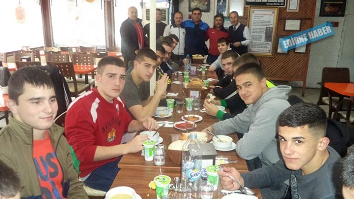 Sporda da dostluk