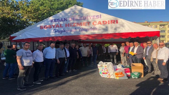 Hizmet Çadırı'na büyük ilgi