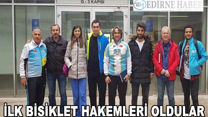 ilk bisiklet hakemleri oldular