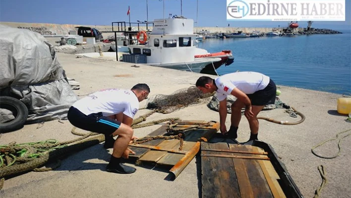 Deniz polisinden â€˜trol' operasyonu