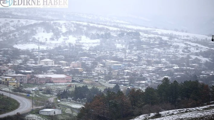 Trakya'da Nisan'da kar yağdı