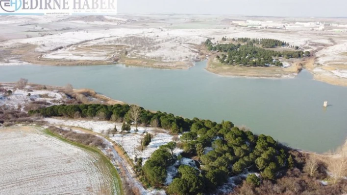Hayrabolu Göleti 'kış güzelliği' ile dikkati çekiyor