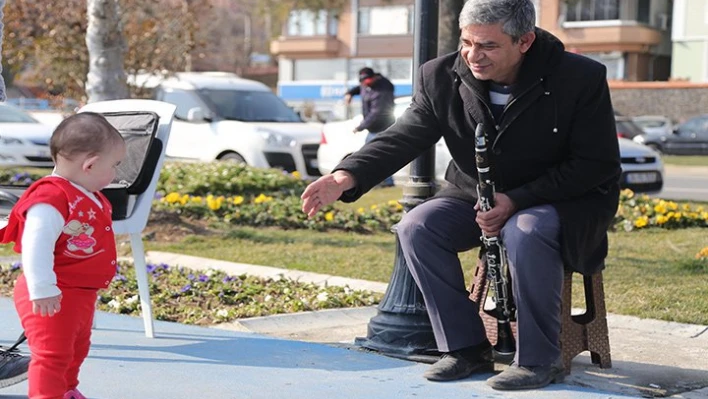 Hastalığına rağmen vazgeçmiyor