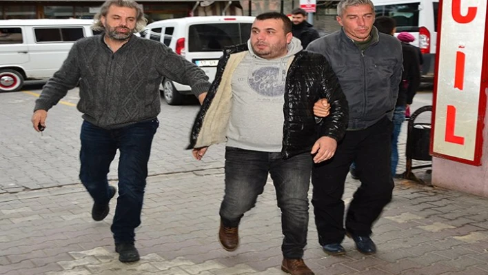 Â 'Nitelikli yağma' iddiası