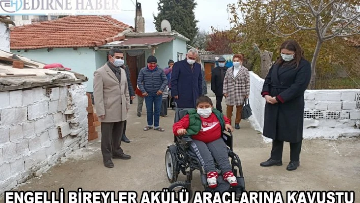 Engelli bireyler akülü araçlarına kavuştu