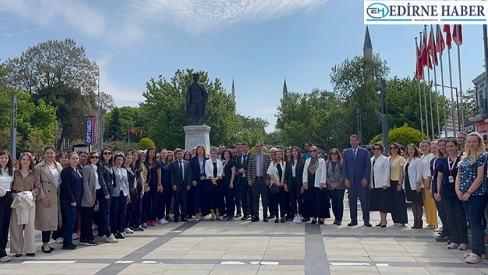 Ebeler ve Hemşireler unutulmadı