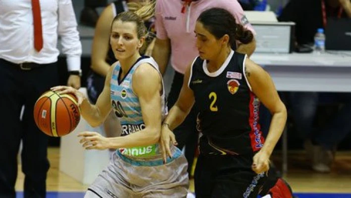 Fenerbahçe Periler'e ağır geldi