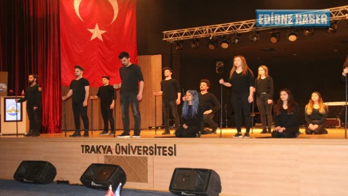 Bağımsızlık yıldönümünü kutladılar