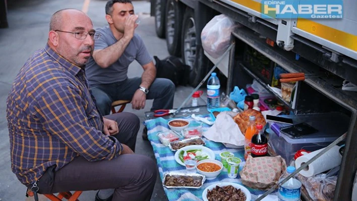 'Evimiz TIR, mutfağımız dorsemiz oldu'