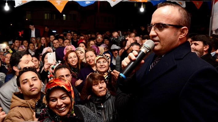 'Anayasa değişikliğini okumuyorlar'