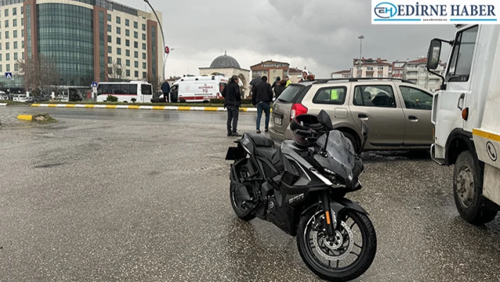 Edirne Atatürk Bulvarı'nda motosiklet kazası