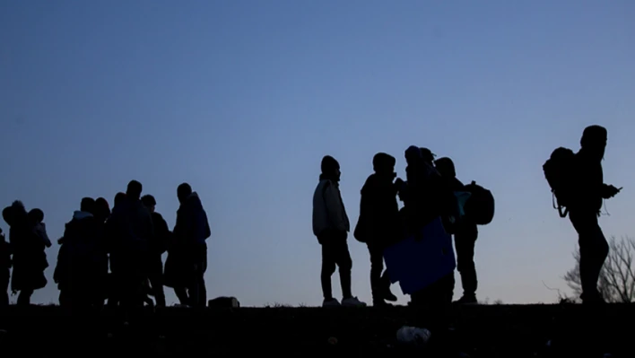 Edirne'de 27 düzensiz göçmen yakalandı