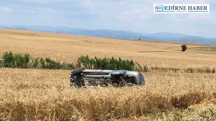 Edirne'de devrilen otomobildeki 2 kişi hayatını kaybetti