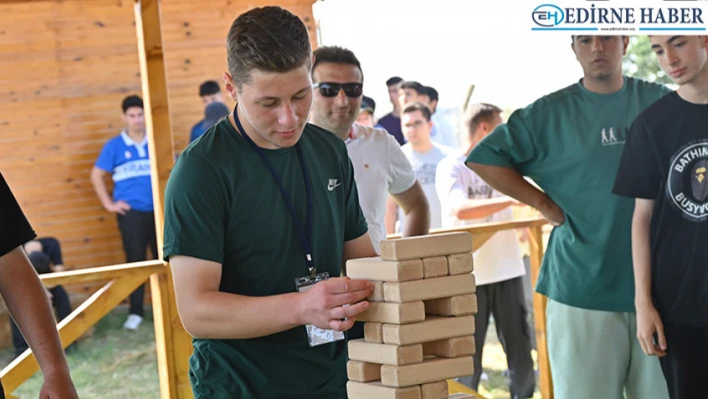 Edirne'de kamp yapan öğrenciler spor etkinliklerine katıldı