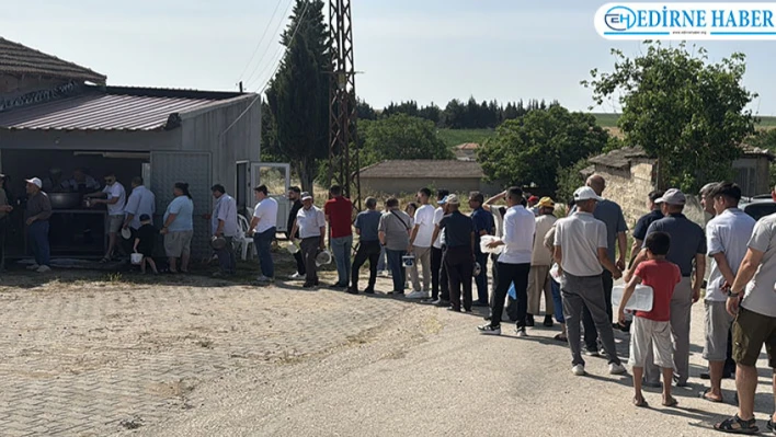 Edirne'de 'köy meydanında kurban eti ikramı' geleneği yaşatılıyor