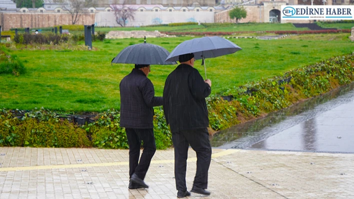 Edirne'de sağanak etkili oldu