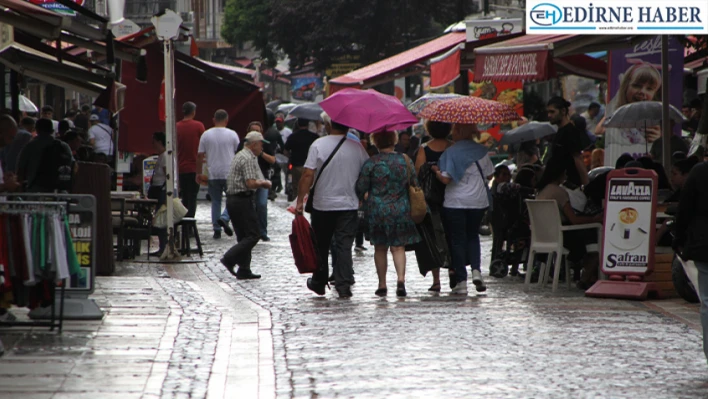 Edirne'de sağanak kısa sürede etkili oldu