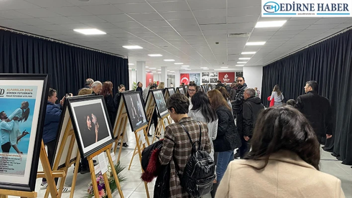 Edirne'de 'Şiirden fotoğrafa' atölye sergisi açıldı