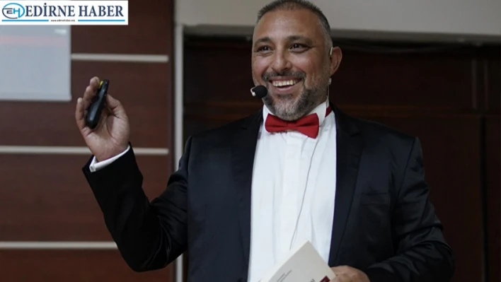 Edirneli sanatçı Evrim Kaşıkçı, Erzincan'da kültürel mirası sahneye taşıdı
