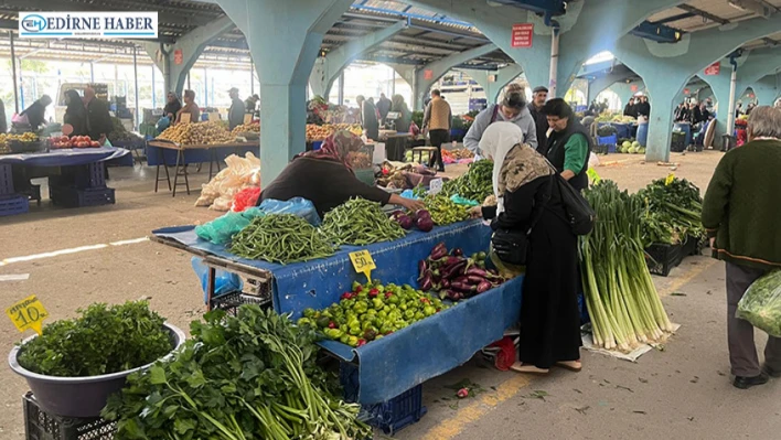 Edirneliler tezgahlara akın etti