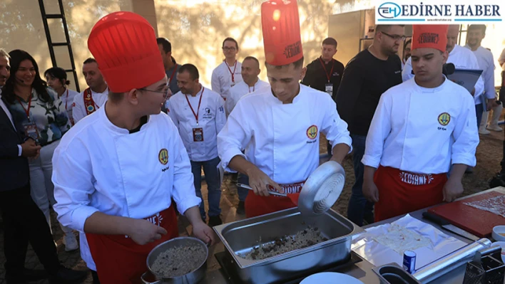 En lezzetli 'ciğer sarma'yı hazırlamak için yarıştılar