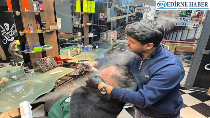 Erkekler artık kuaförde daha uzun vakit geçiriyor