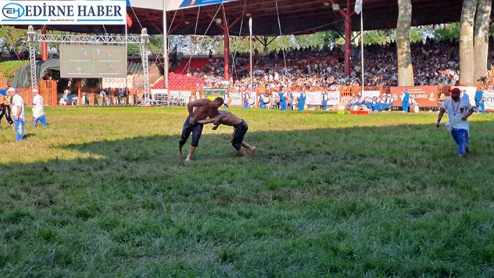 Erken Finalde Kazanan Zeybek Oldu