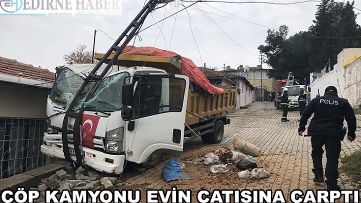 Evin çatısına çarptı