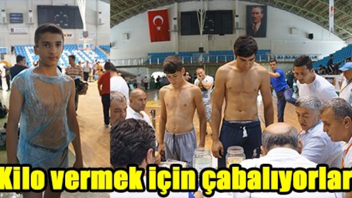 Kilo vermek için çabalıyorlar