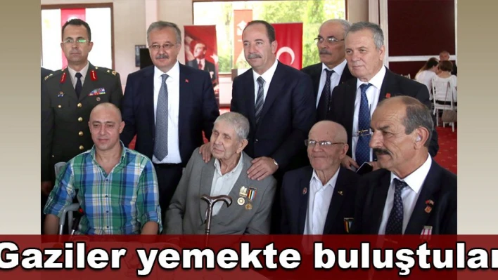Gaziler gününe anlamlı kutlama
