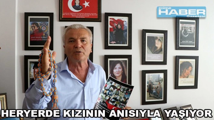 Hediye tespihi elinden bırakmıyor