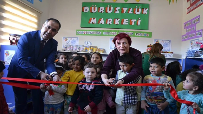 Karşılıklı güveni öğreniyorlar