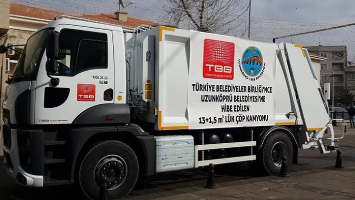 Törenle teslim aldılar