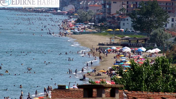 'Mavi bayraklı' plajlarda bayram hareketliliği