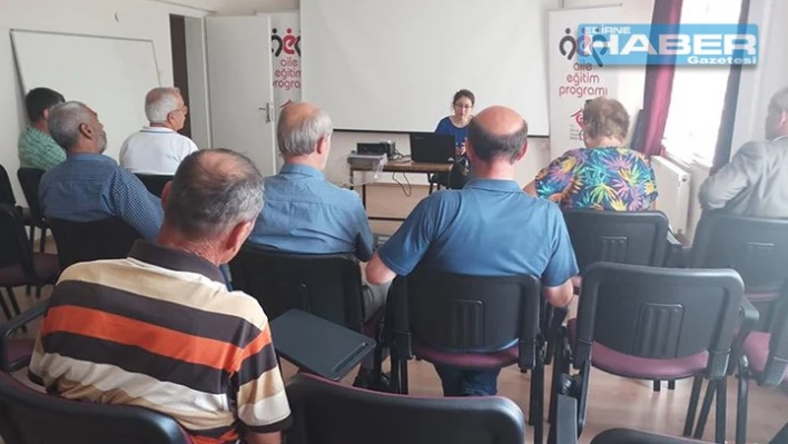 Muhtarlara aile eğitimi