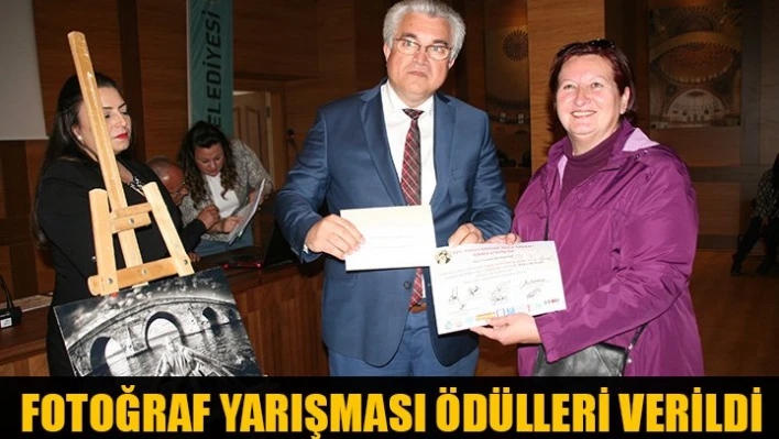 Ödüllerini aldılar