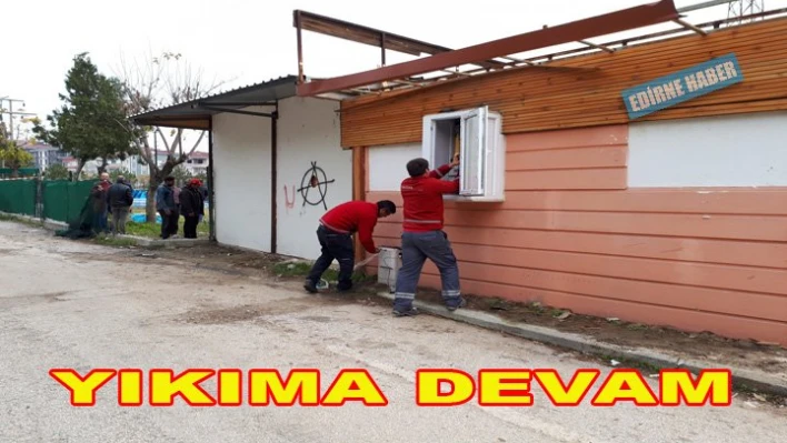 Yıkıma devam