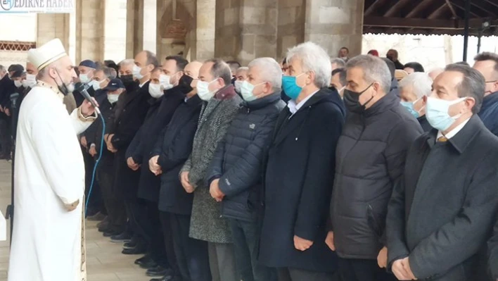 Eren gözyaşlarıyla son yolculuğuna uğurlandı