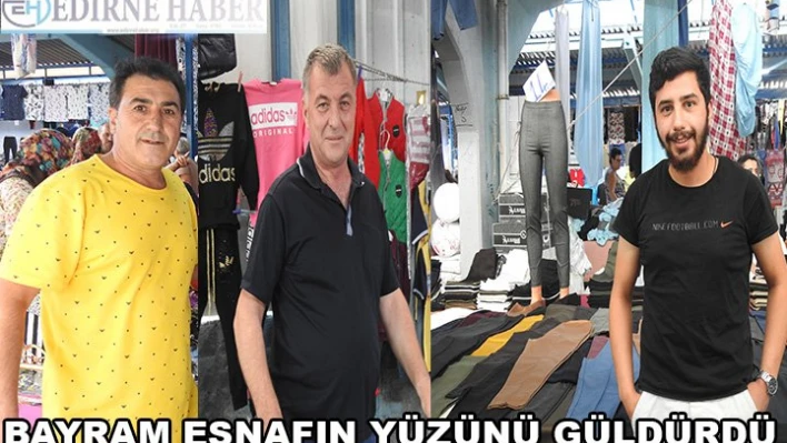 Bayram esnafın yüzünü güldürdü