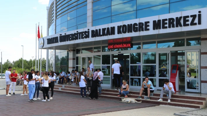 Öğrenci kayıtları devam ediyor