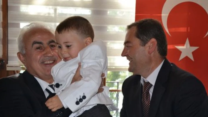 Koruyucu aile nedir? Kimler Koruyucu aile olur?