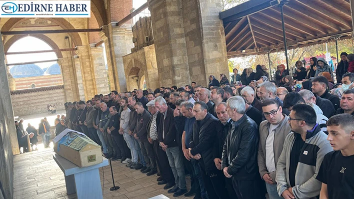 Genç öğrenci, gözyaşlarıyla son yolculuğuna uğurlandı