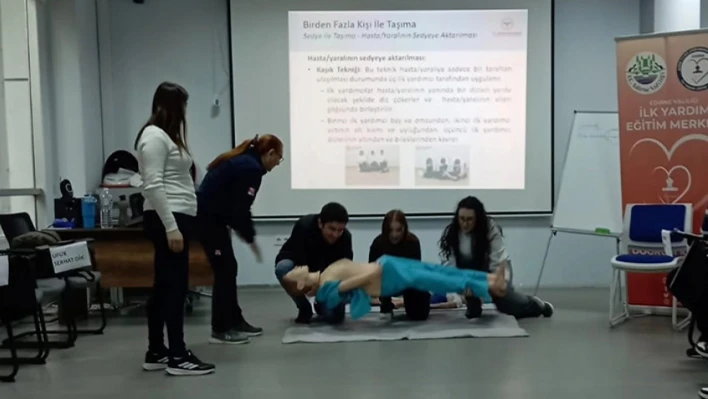 Genç öğretmen adaylarından ilkyardım seferberliği