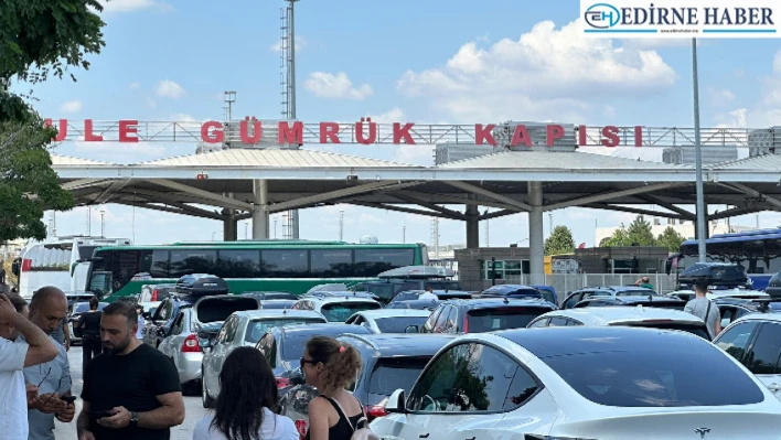 Gurbetçilerin dönüş yolculuğu bagajlarında memleket lezzetleri ile dolu