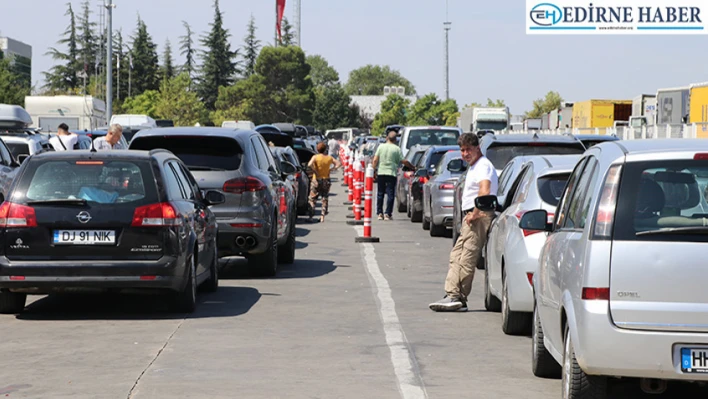 Gurbetçilerin yaşadıkları ülkelere dönüşleri devam ediyor