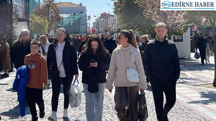 Hava Isındı, sokaklar canlandı