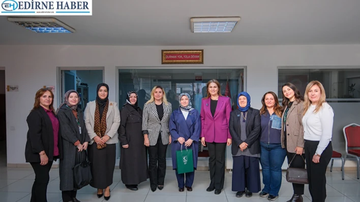 İba, Ümran Güzey ve ekibini ağırladı