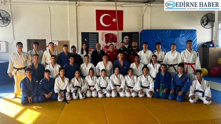 Judo Gençler Okul Sporları Müsabakası Tamamlandı