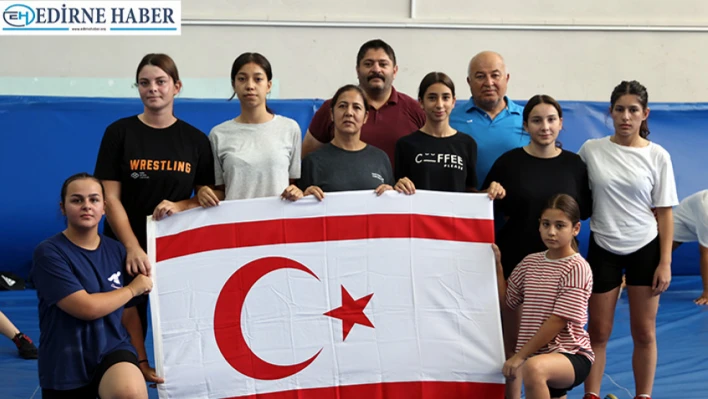 KKTC'den gelen kadın güreşçiler Edirne'de kamp yaptı