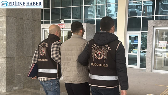 Kostüm etkinliğine imam cübbesiyle katılan şüpheli adliyeye getirildi